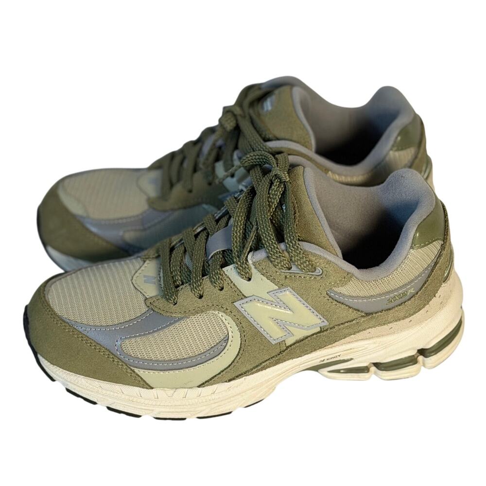 New Balance 2002R Running Sneakers  Olive/Gray Men's